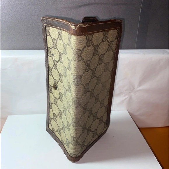 SOLDAuthentic Vintage Gucci GG Coated Canvas Wallet - Picture 11 of 12